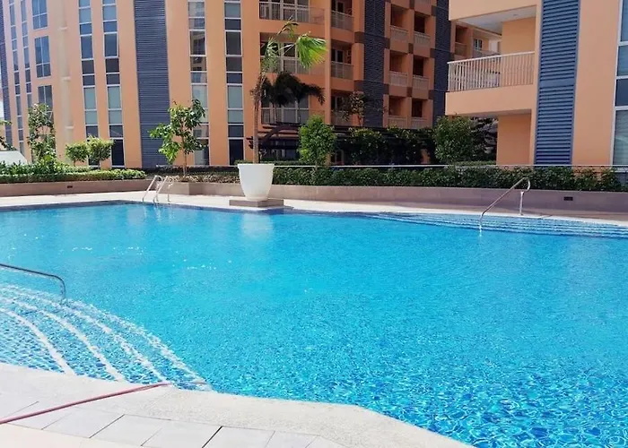 公寓 Venice Luxe Stay, Type, Queen Size Bed, Fast Wifi Near Bgc 马尼拉