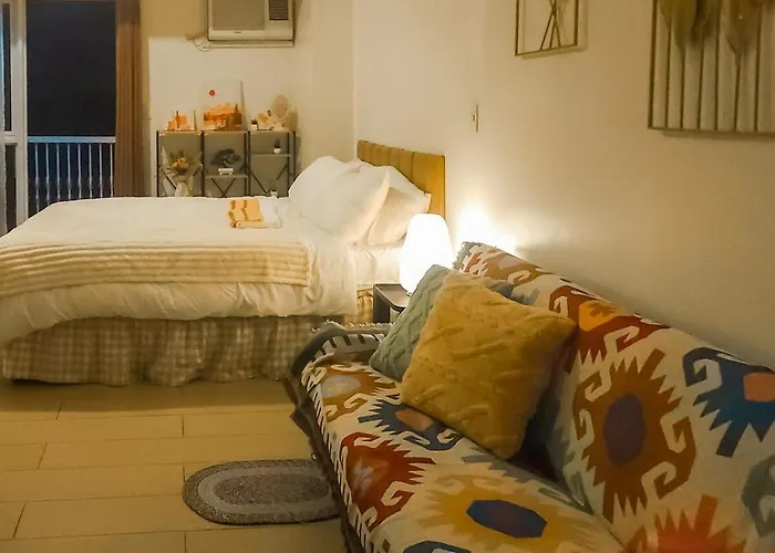 Venice Luxe Stay, Type, Queen Size Bed, Fast Wifi Near Bgc * 马尼拉