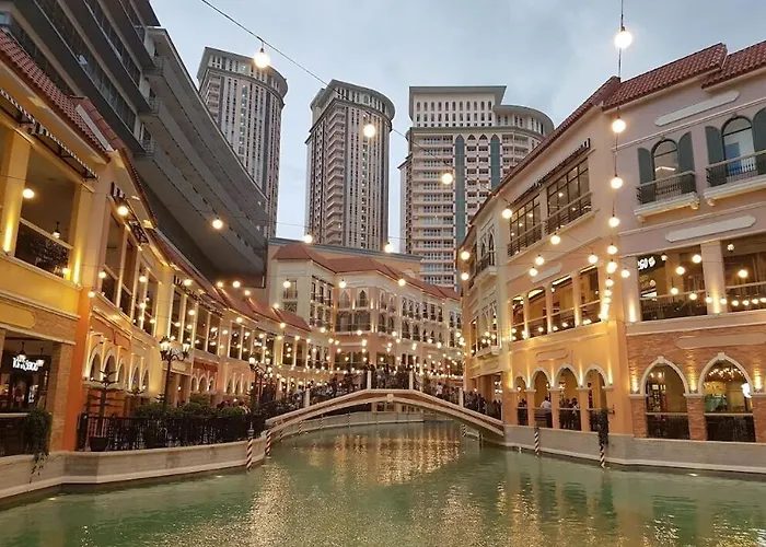 公寓 Venice Luxe Stay, Type, Queen Size Bed, Fast Wifi Near Bgc *