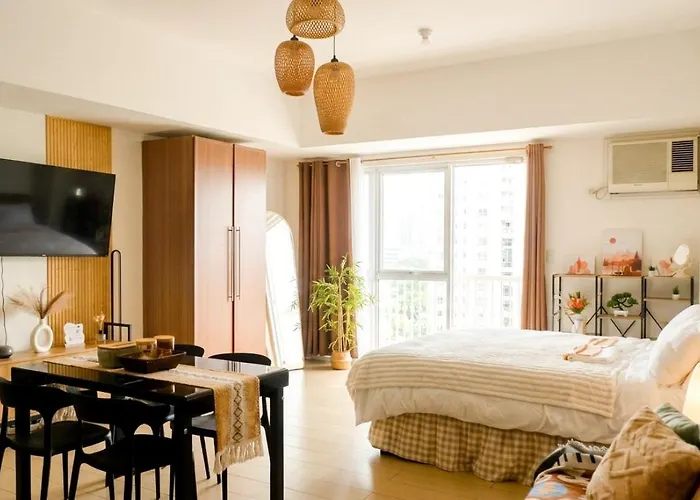 Venice Luxe Stay, Type, Queen Size Bed, Fast Wifi Near Bgc *